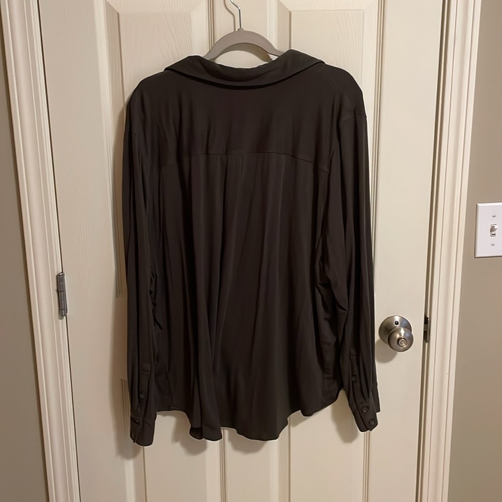 Universal Standard Quarter Button Down Top - Xl - image 4